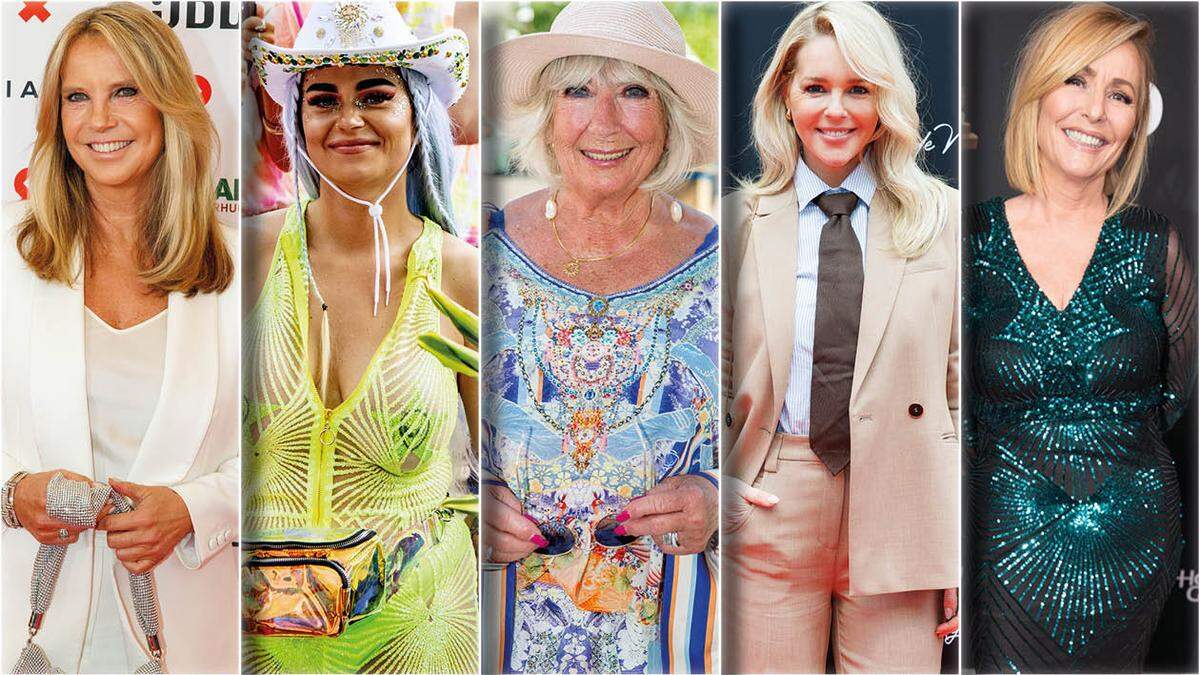 Vijf vrouwen poseren in diverse outfits op een rij.